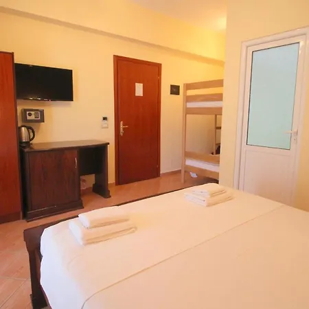 Oskar Hotel 4*